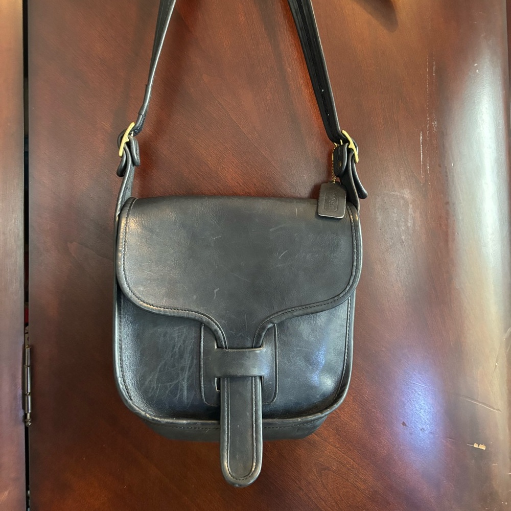 COACH Vintage NYC Navy Courier Leather Bag